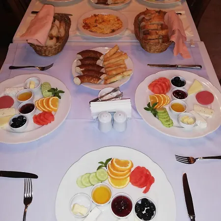 Hotell Tekeli Konaklari