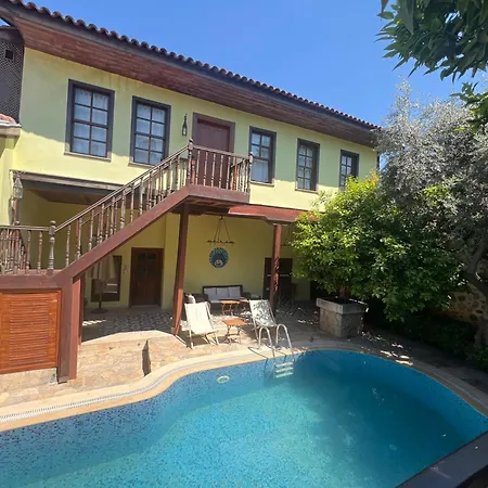 Tekeli Konaklari Hotell 2*